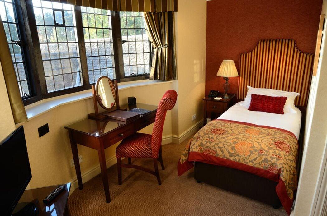 Inglewood Manor Hotel Ledsham  Buitenkant foto